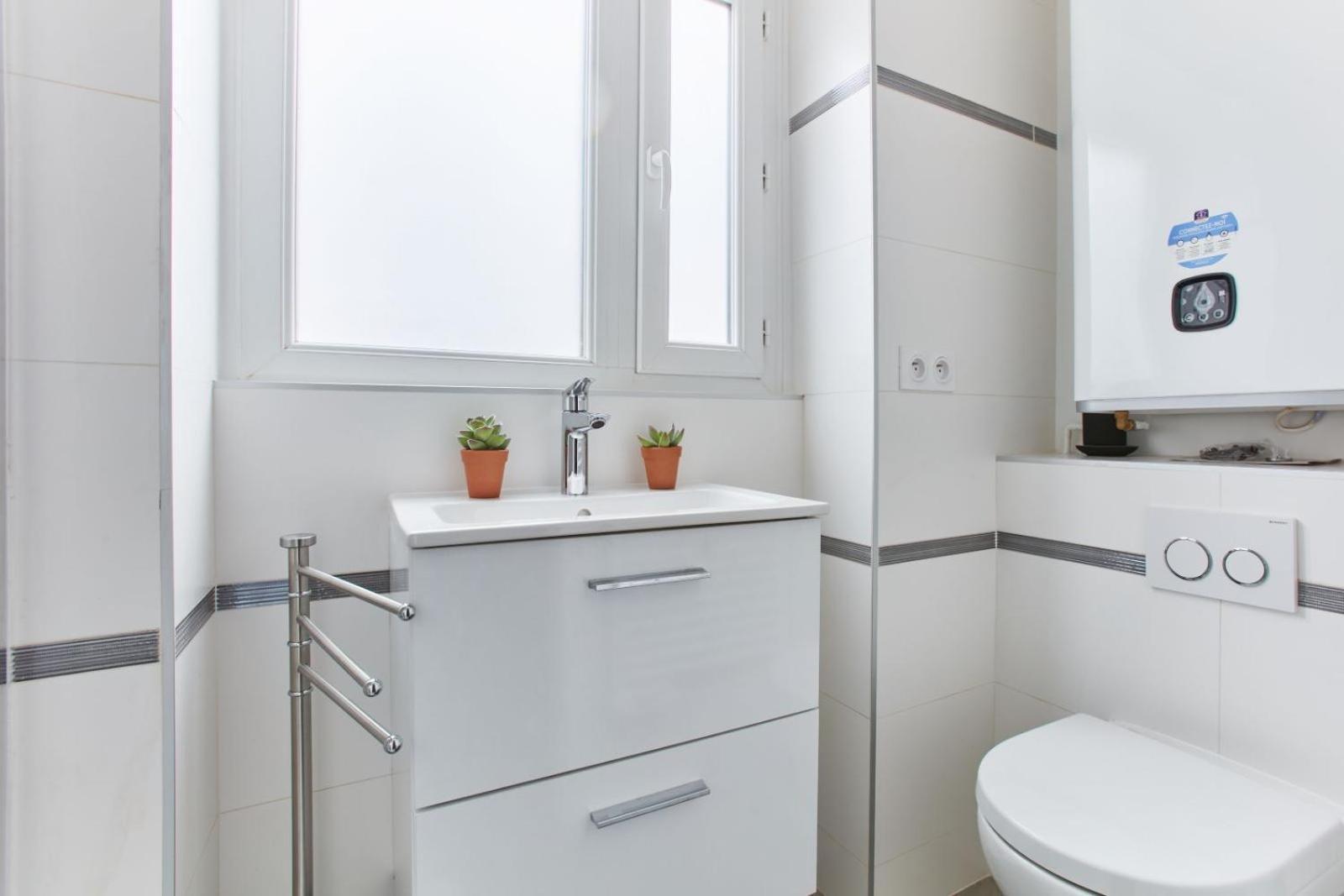 Apartament Cosy Montmartre 2Br Paryż Zewnętrze zdjęcie